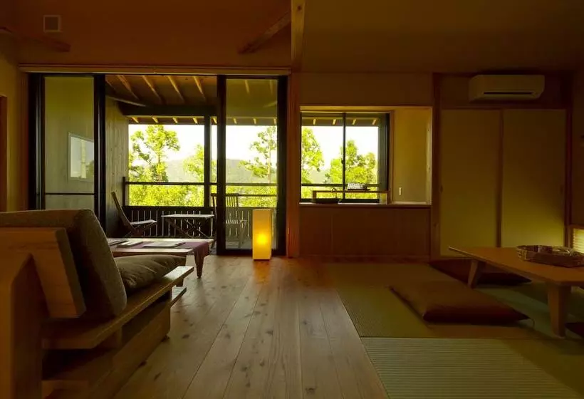 Hotelli Resort Kumano Club