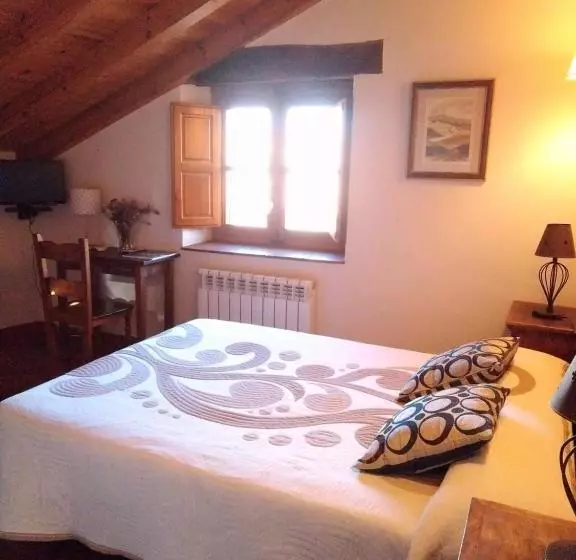 Hotelli Rural El Adarve