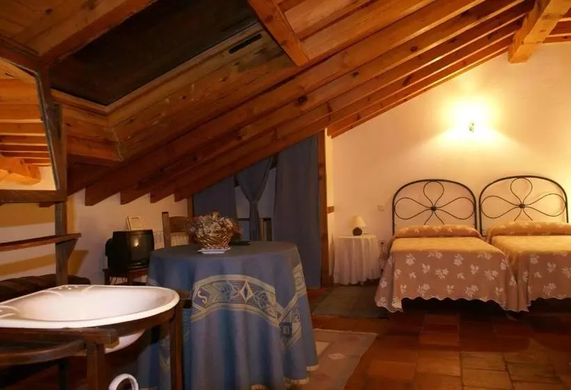 Hotelli Rural El Adarve