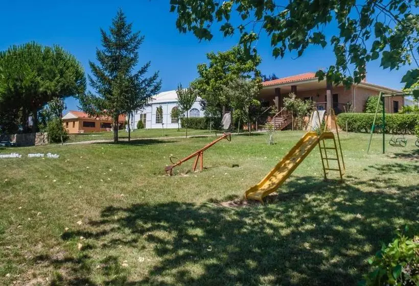 Hotelli Rural La Yagona