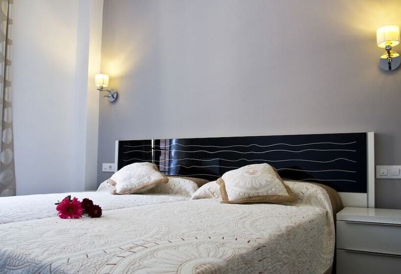 בית מלון כפרי Rural Orellana