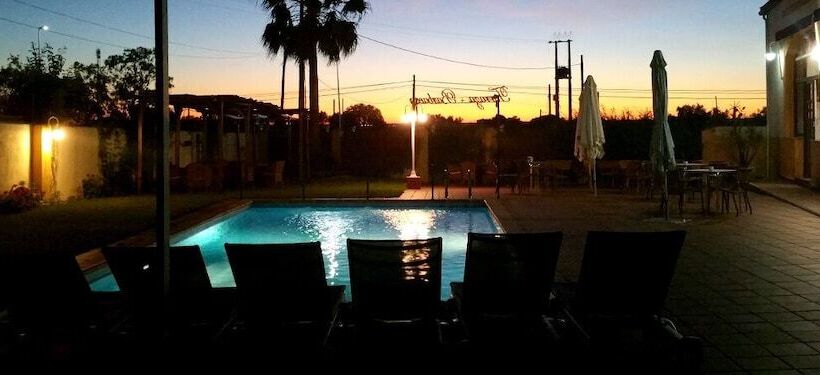 ホテル Los Barruecos