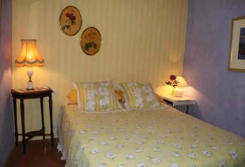 Mas Vilosa Bed And Breakfast