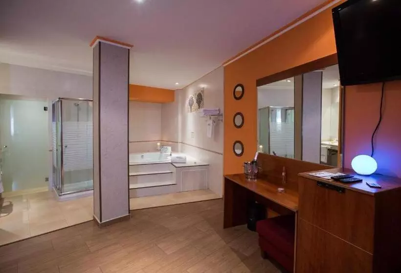Motel Emporio
