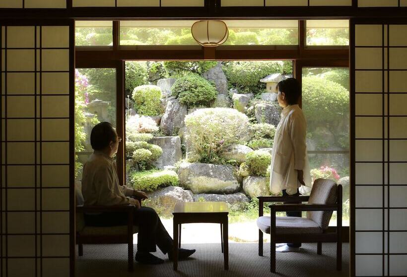 Besshoonsen Nanjyo Ryokan