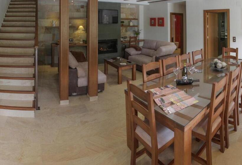 استراحتگاه Suites Finca Los Olivos