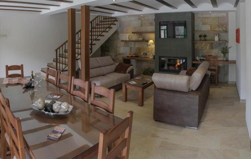 استراحتگاه Suites Finca Los Olivos