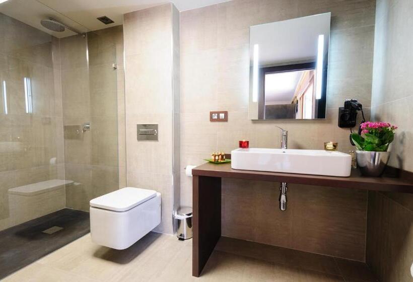 استراحتگاه Suites Finca Los Olivos