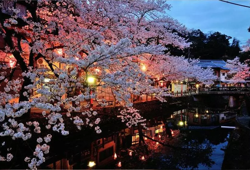 旅館 Oyado Seri