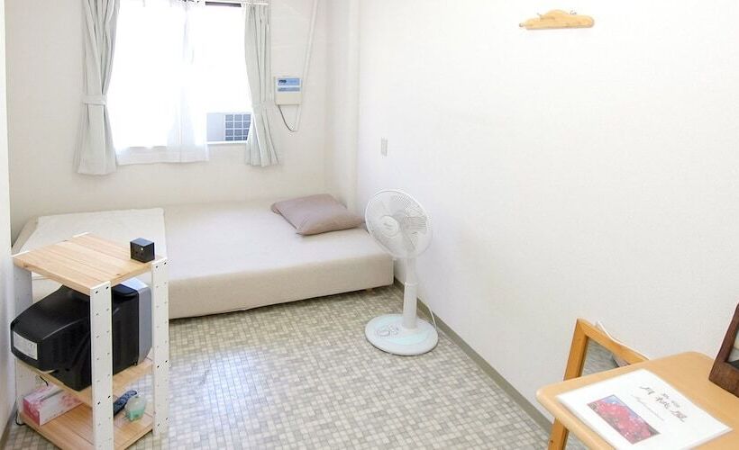 Shimayado Gettouya Hostel