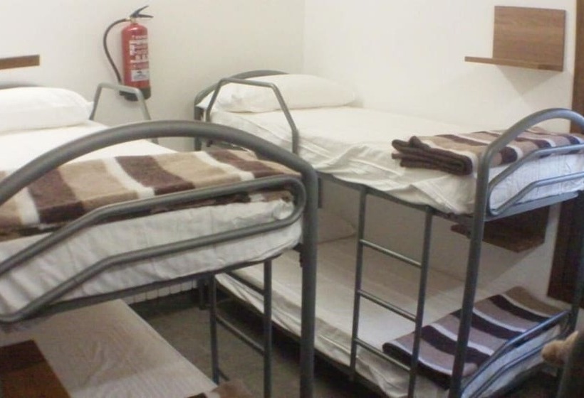 Albergue De Cretas