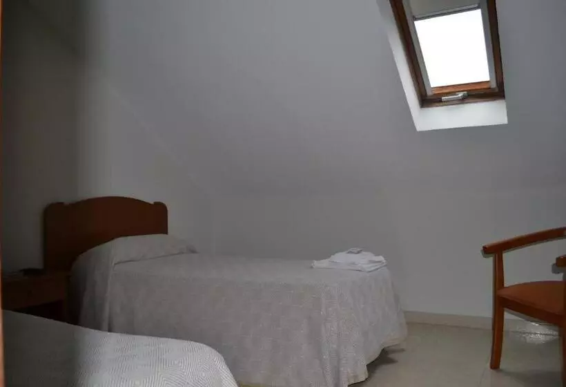 هاستل Hostal Galicia Arteixo