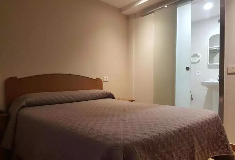 هاستل Hostal Galicia Arteixo