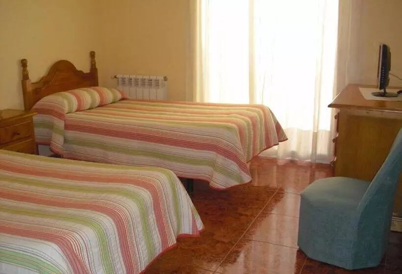 Retkeilymaja Hostal Sunami