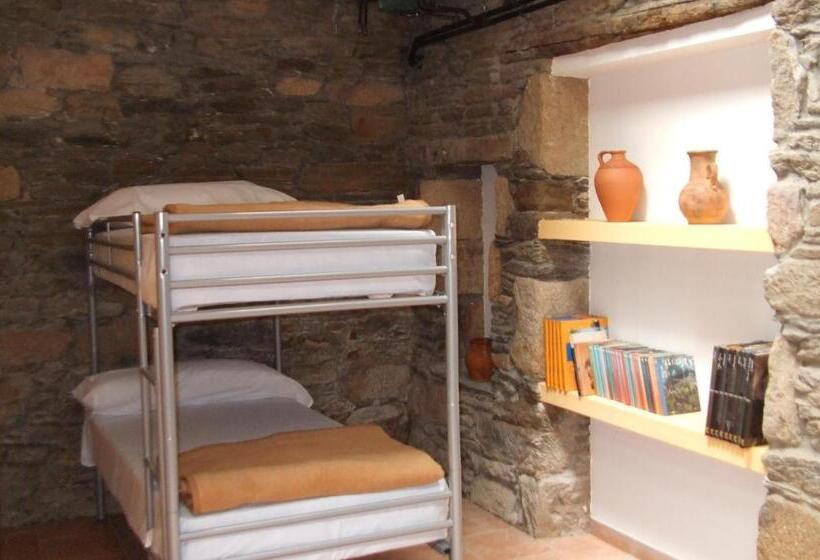 هاستل Obradoiro