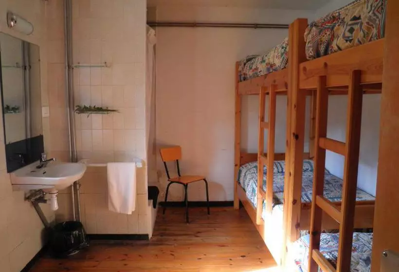 ユースホステル Refugio Juli Soler I Santalo
