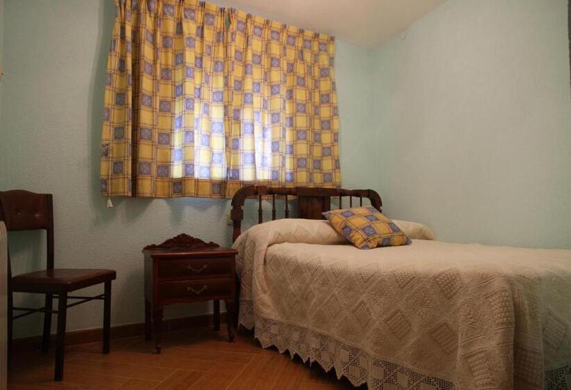 Albergue Turistico Torre De Sabre