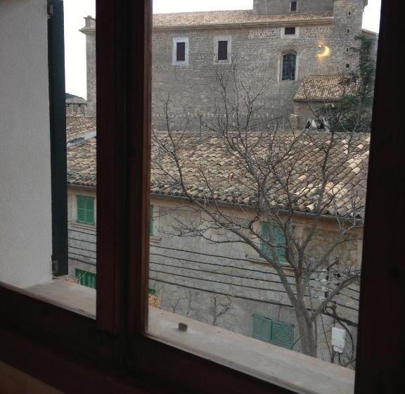 Bed and Breakfast Allotjaments Serra De Tramuntana