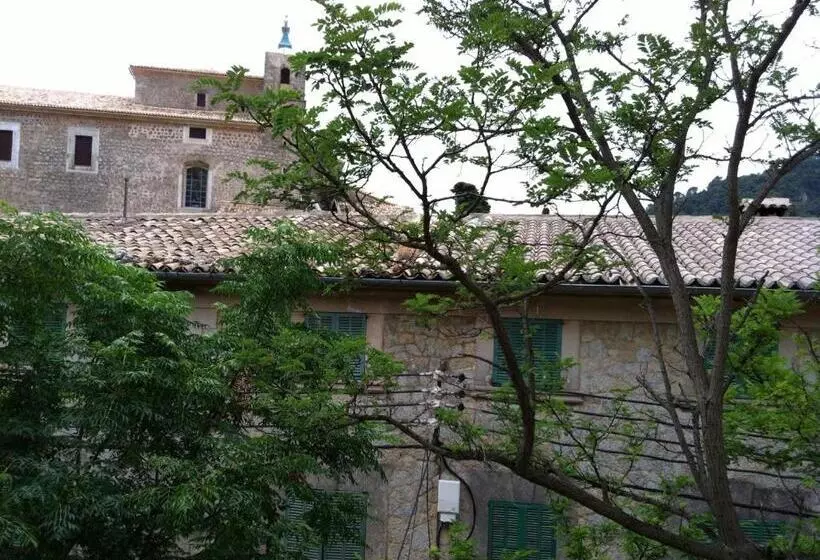 تختخواب و صبحانه Allotjaments Serra De Tramuntana