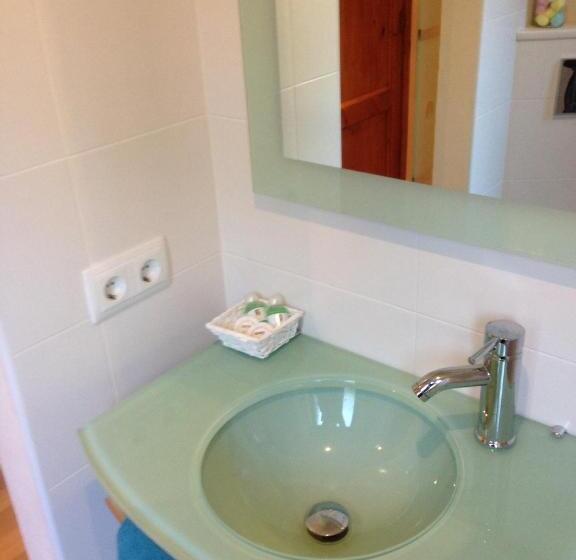 Bed and Breakfast Allotjaments Serra De Tramuntana