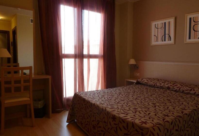 ベッドアンドブレックファースト Arco