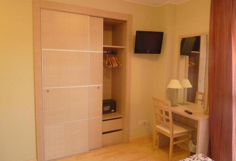 ベッドアンドブレックファースト Arco