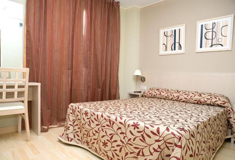 ベッドアンドブレックファースト Arco