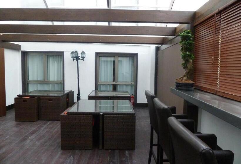 ベッドアンドブレックファースト Arco