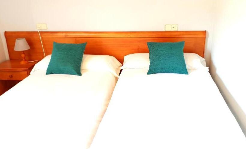 ベッドアンドブレックファースト Casa Rural Cuny