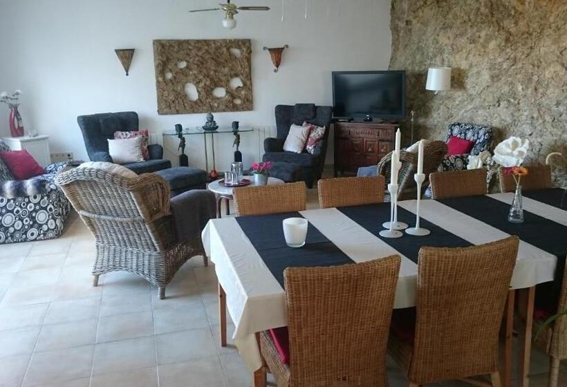 住宿加早餐  The Villa Sunlight