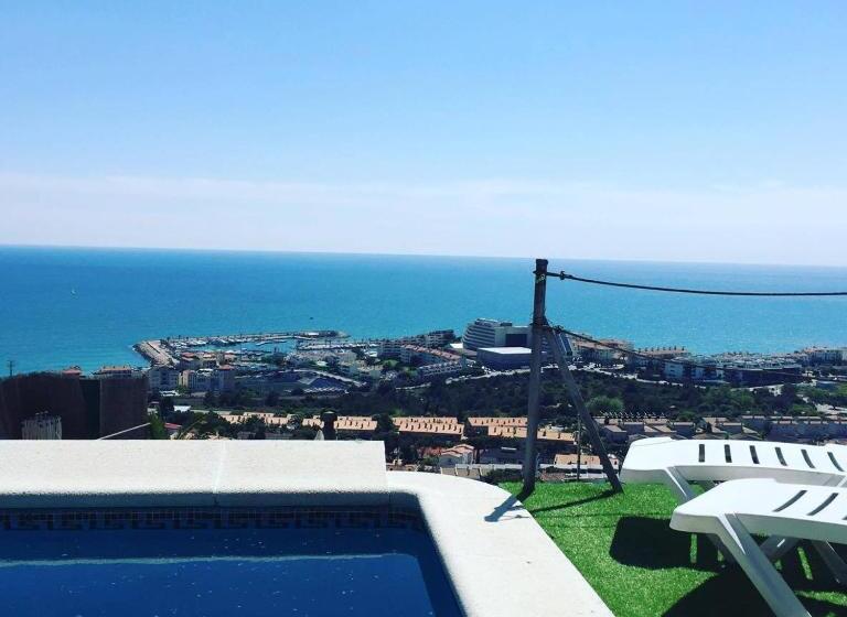 住宿加早餐  The Villa Sunlight