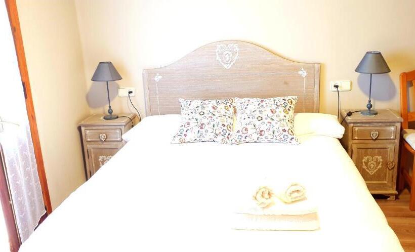 ベッドアンドブレックファースト Casa Rural Cuny