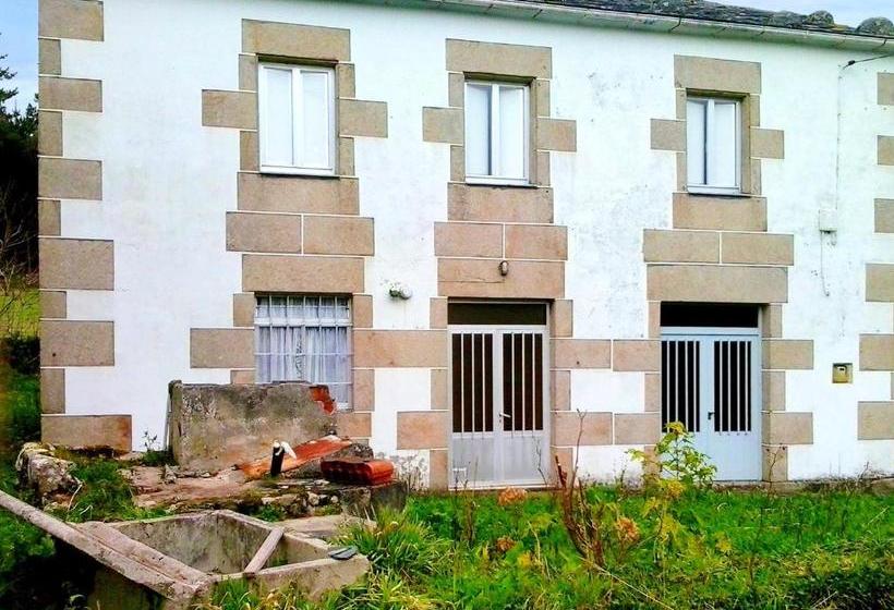 Charming House In Ourol With Mountain View Large Garden