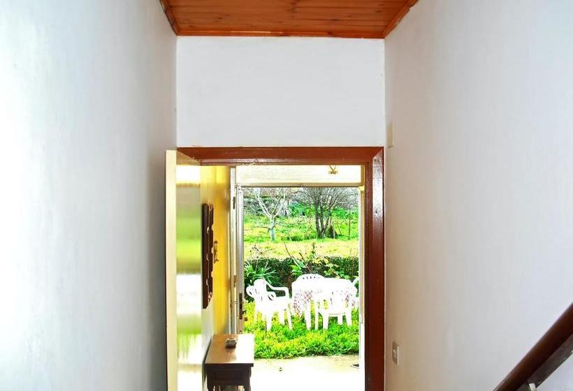 Charming House In Ourol With Mountain View Large Garden