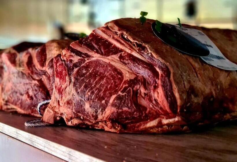 Escuderos Hotel Cruz