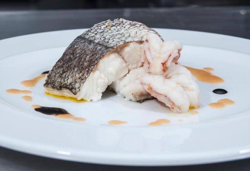 Escuderos Hotel Cruz