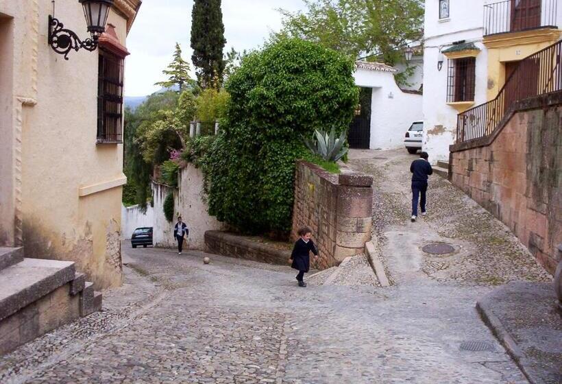 فندق Baraka Pensión