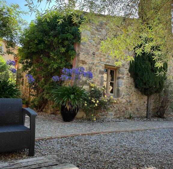 Hotel Can Carbó De Peralada