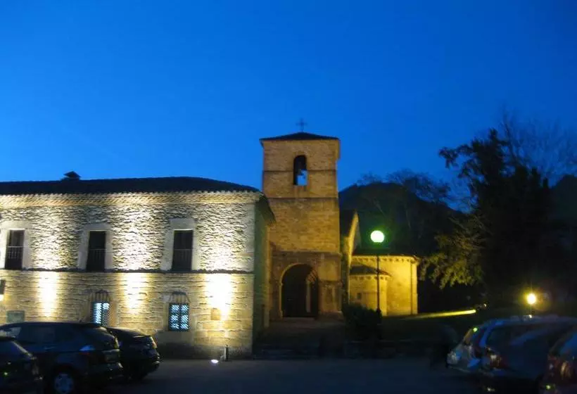 هتل Casa De Aldea La Casona De Los Valles