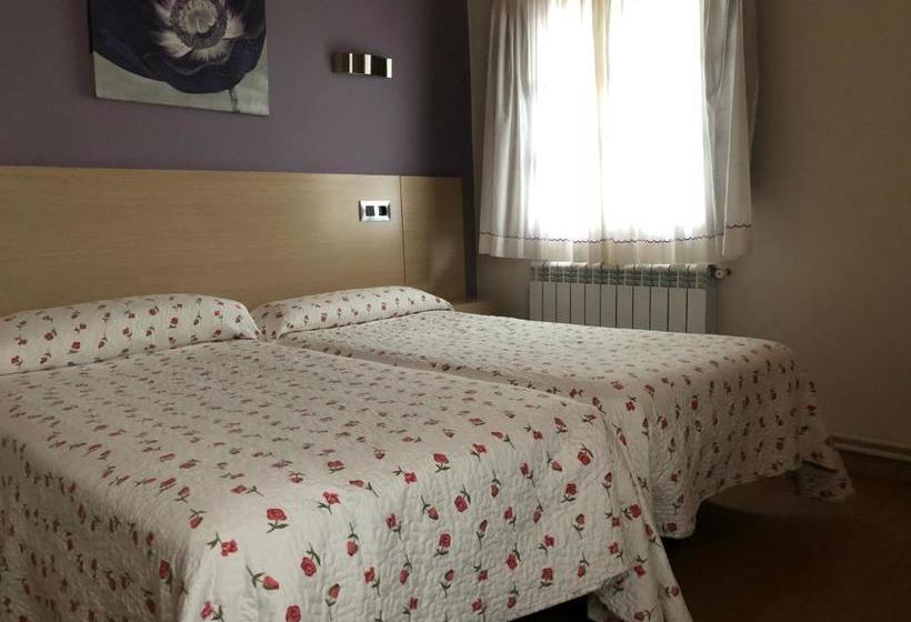 Отель Costa San Juan De La Canal