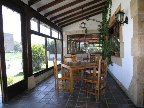 Отель Costa San Juan De La Canal