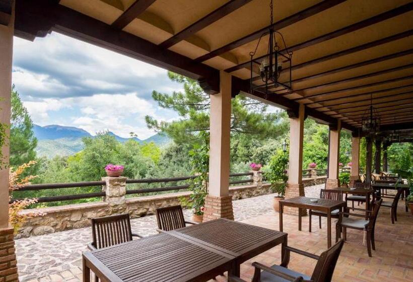 فندق De Montaña Cueva Ahumada