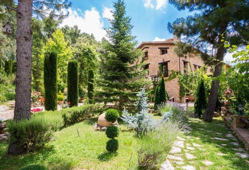 فندق De Montaña Cueva Ahumada