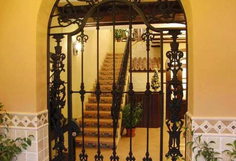 ホテル El Romeral