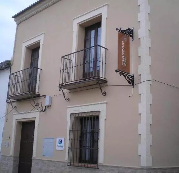 ホテル El Romeral