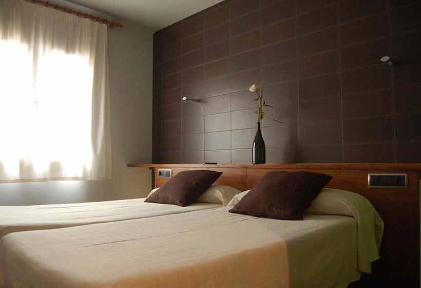 فندق Fonda Farré