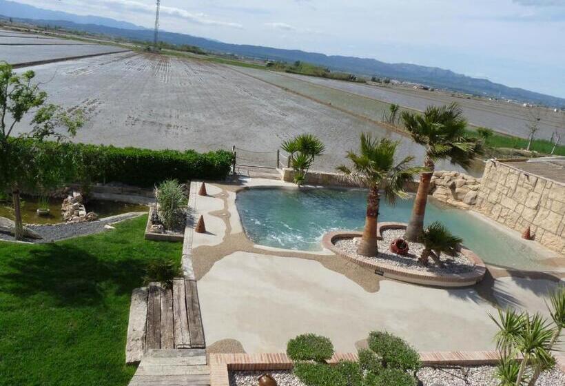 בית מלון כפרי Masia Tinet