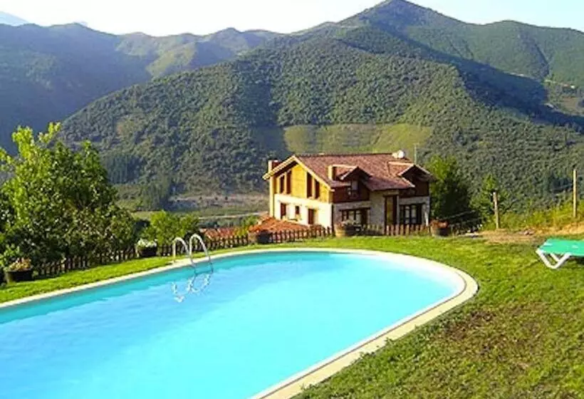 Hotelli Posada El Bosque