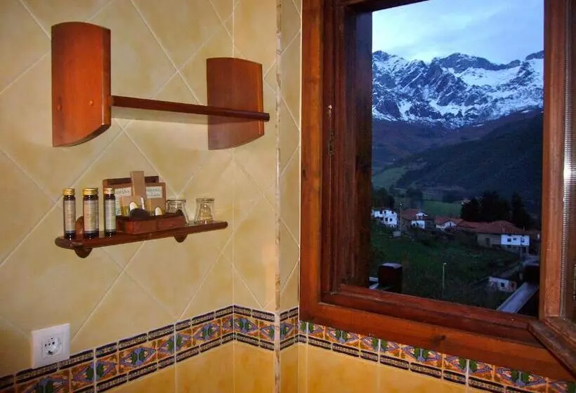 Hotelli Posada El Bosque