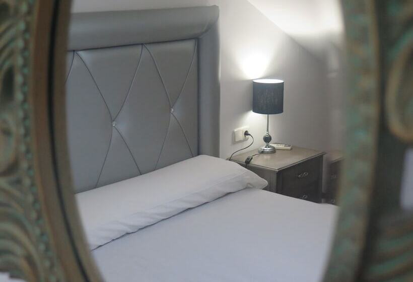 Отель Restaurante Boabdil